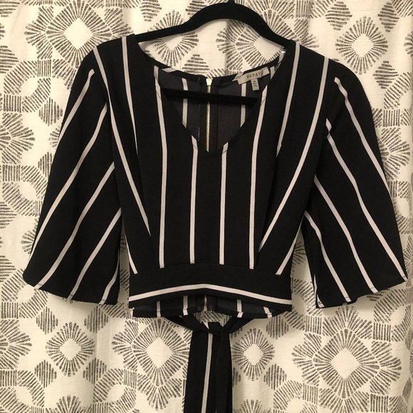 Black and white striped crop top - Picture 4 of 5